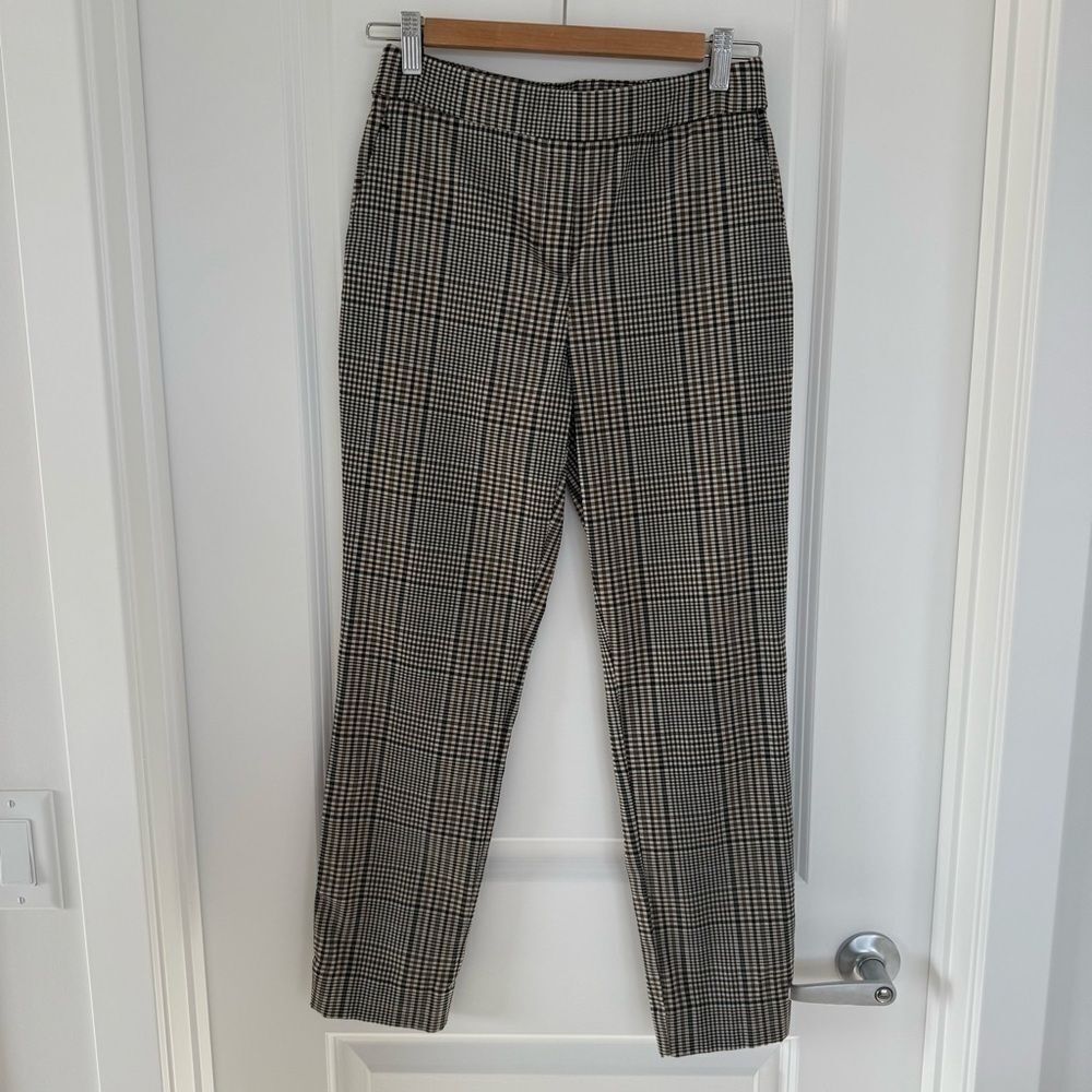 CHI & CO | cropped gingham dress pants